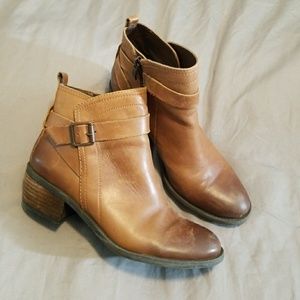 Vince Camuto Booties